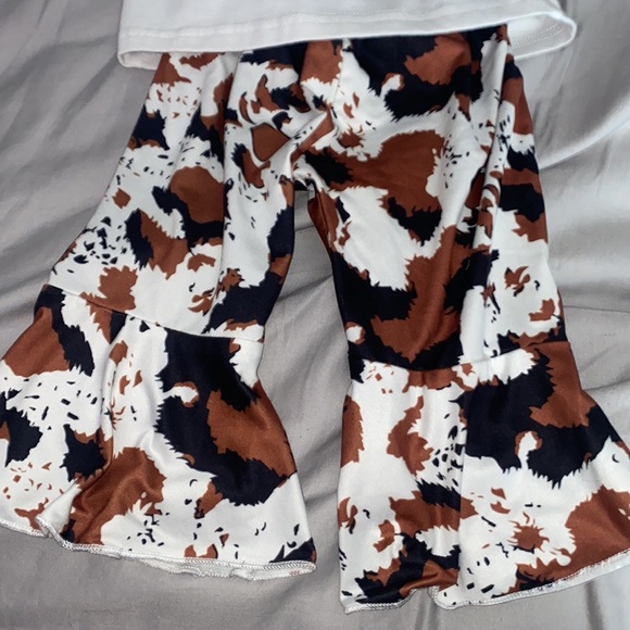 Cow outfit - Picture 3 of 3